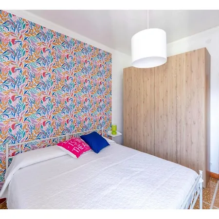 Holidays House Erma - Parcheggio Privato E Wi-fi - Ac Генуя