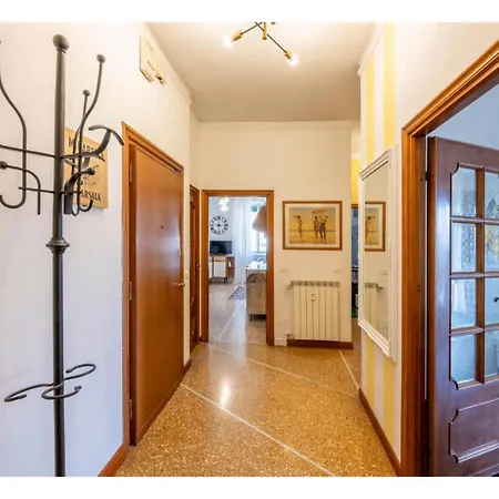 Holidays House Erma - Parcheggio Privato E Wi-fi - Ac